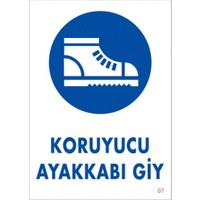 KORUYUCU AYAKKABINI GİY